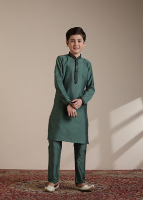 alt message - Manyavar Boys Boys Dark Green Floral Printed Angrakha Style Jacket Set image number 2